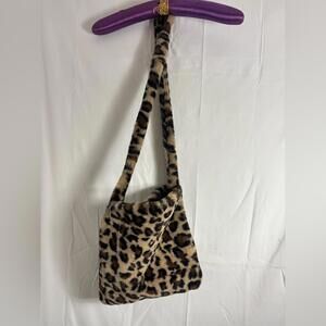 Y2K Style Fuzzy Faux Fur Leopard Print Cross Body Bag 10 X 10"